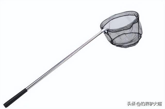 新手垂钓要准备多少装备才能“入坑”？钓鱼萌新晒出清单(图8)