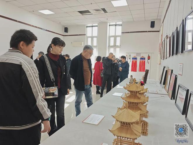 九游娱乐文化：“磁力”激发“活力”“生产触发“生长——津南区九条现代服务业产业链蓄能点燃“新”引擎(图5)