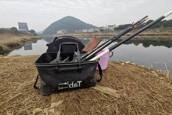 九游娱乐：钓鱼探鱼器的利弊功过到底值不值得拥有？听听老钓鱼人怎么说(图5)