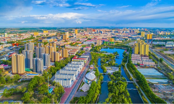 九游娱乐：走进鹤岗感受北方小城的诗意与烟火(图1)