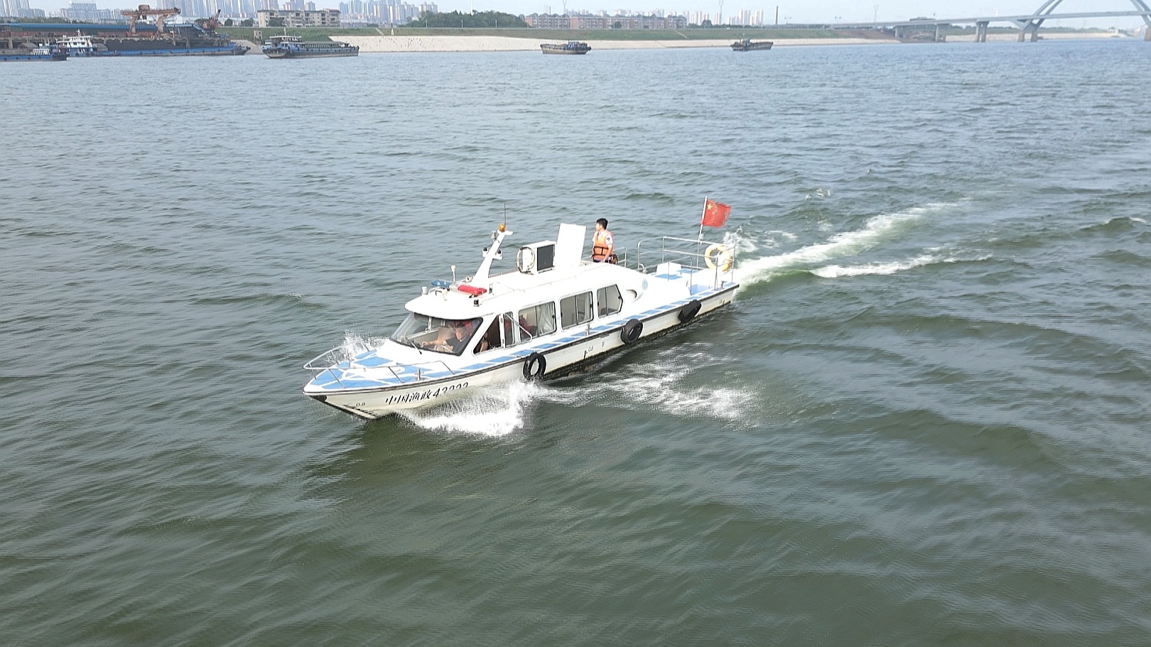 湖南湘潭县：生生不息绘就鱼翔浅底美丽生态画卷